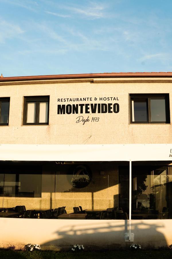 Hostal Montevideo Beachfront Nigrán Esterno foto